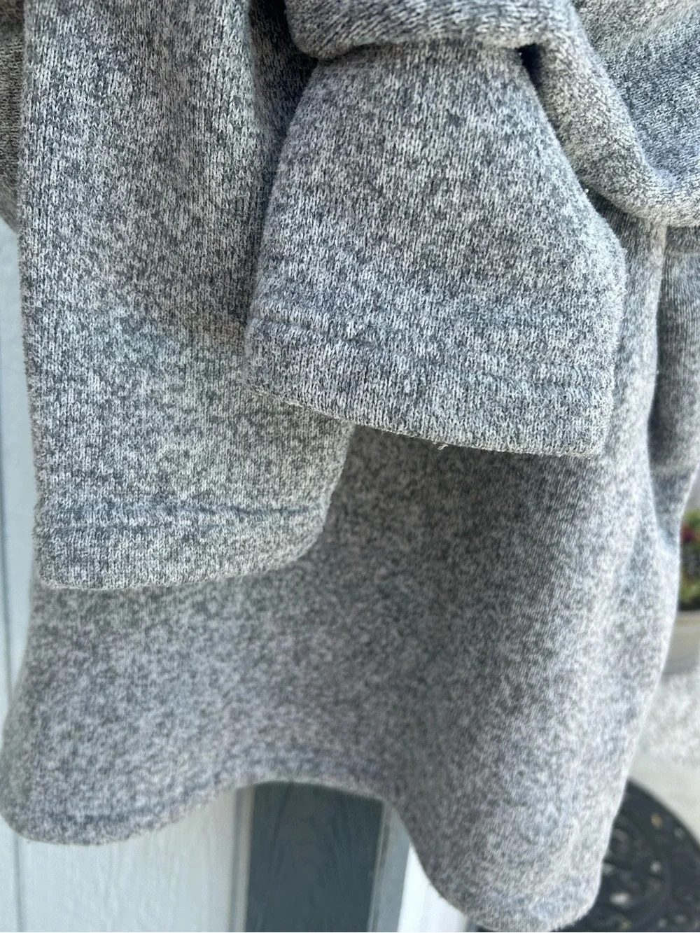 The North Face Men’s Gray Quarter-Zip Fleece Pullover